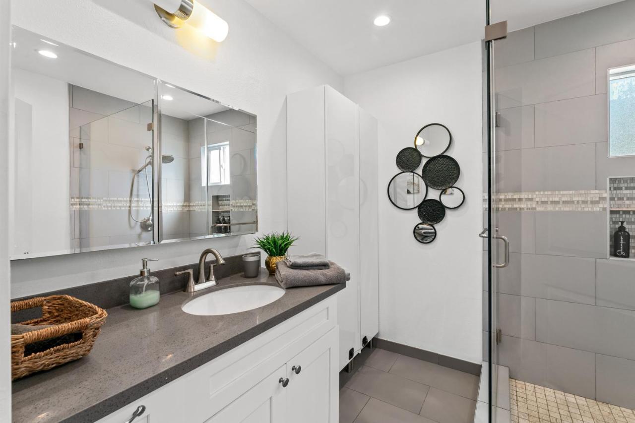Muirfield Chic City Bungalow With Parking Los Angeles Esterno foto