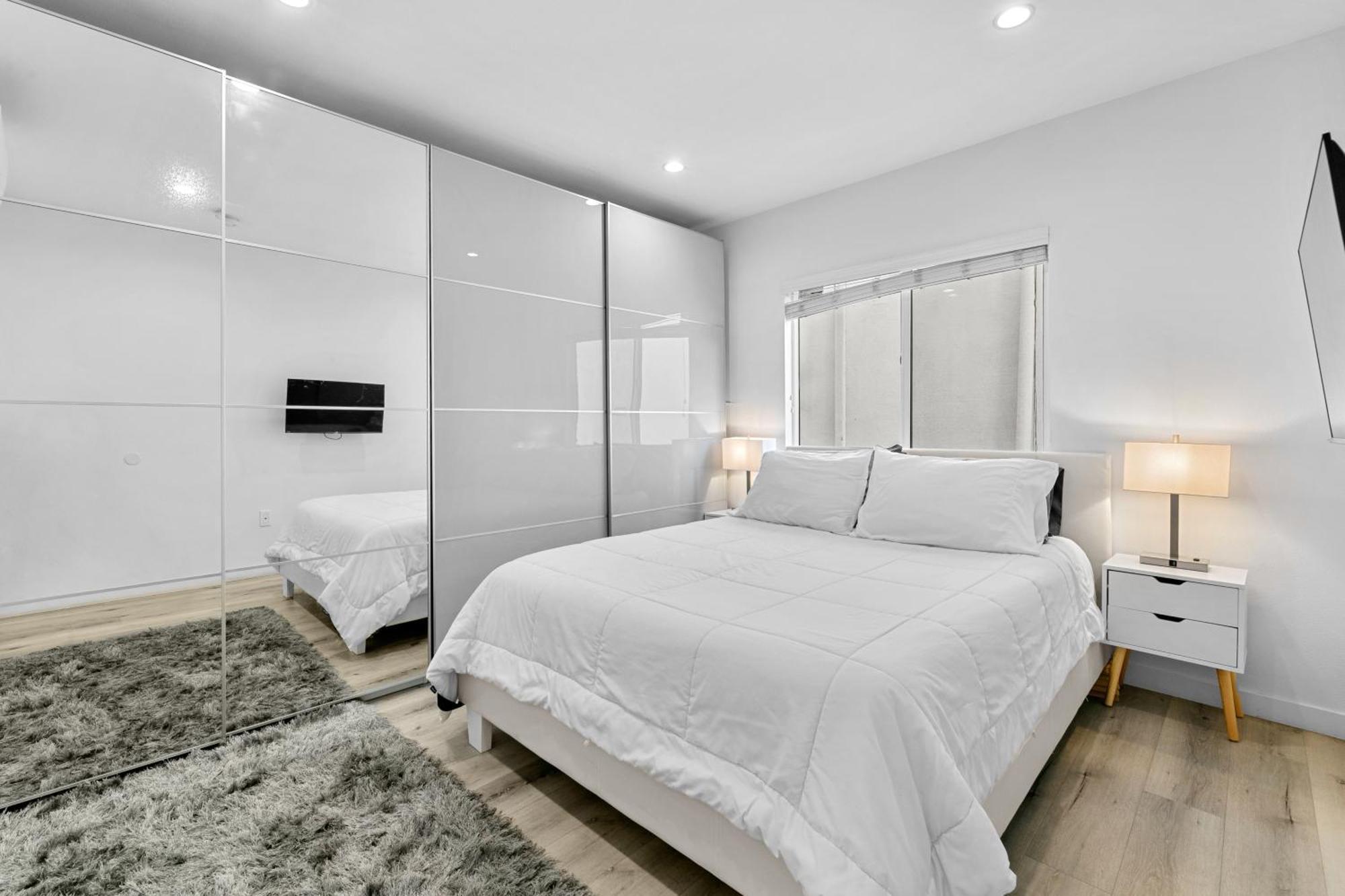 Muirfield Chic City Bungalow With Parking Los Angeles Esterno foto